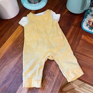 Primark Baby Jumpsuit and Onesie Set 3-6 months